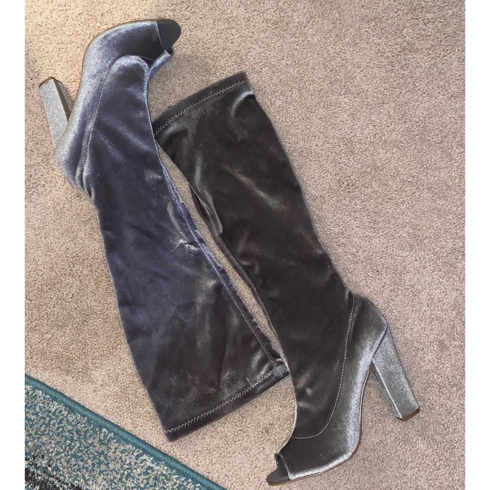 Women’s Heels .